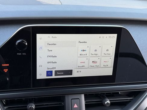 New 2026 Lexus UX 300h AWD image 17