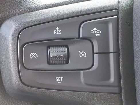 Used 2023 Chevrolet Silverado 1500 Custom image 21