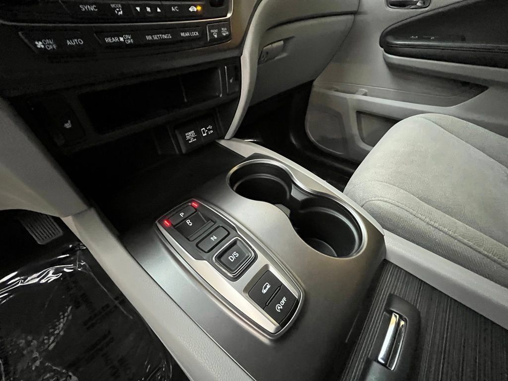 Used 2021 Honda Pilot EX image 34