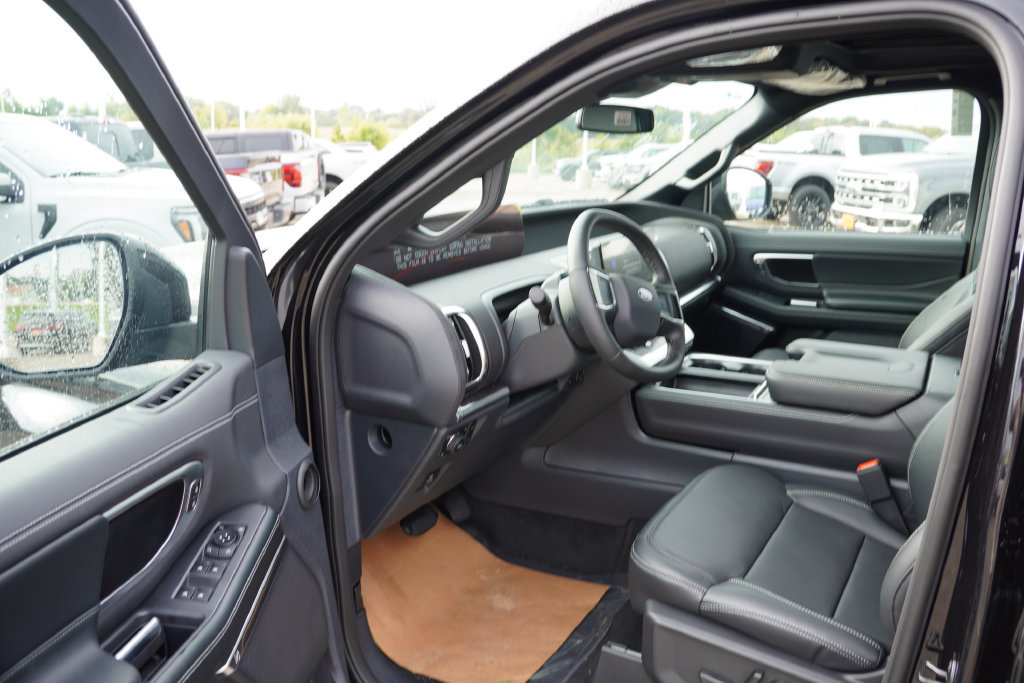 New 2027 Ford Expedition Max Platinum w/ Stealth Appearance Package AWD/4WD image 10