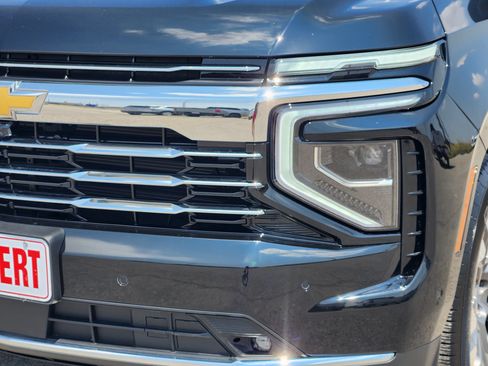 Used 2026 Chevrolet Tahoe LT w/ Comfort Package RWD image 8