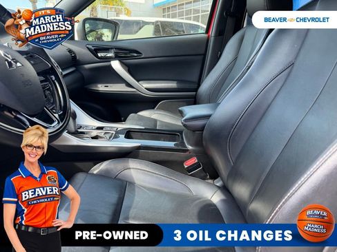 Used 2023 Mitsubishi Eclipse Cross SEL image 8