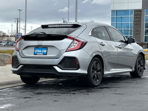 Used 2018 Honda Civic EX image 2