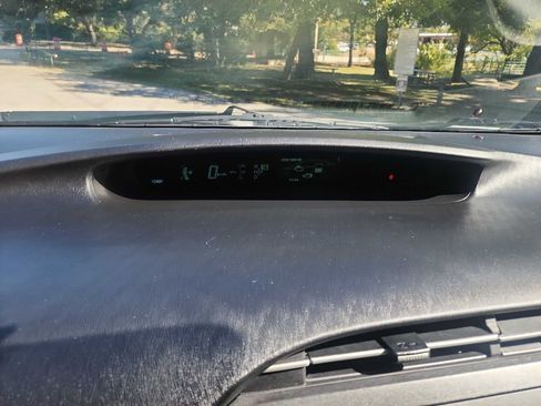 Used 2010 Toyota Prius Two image 18