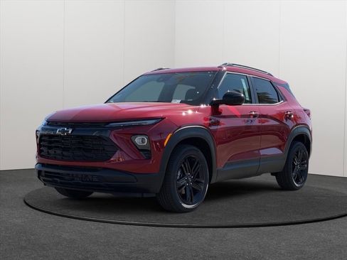 New 2026 Chevrolet TrailBlazer LT w/ Convenience Package FWD image 3
