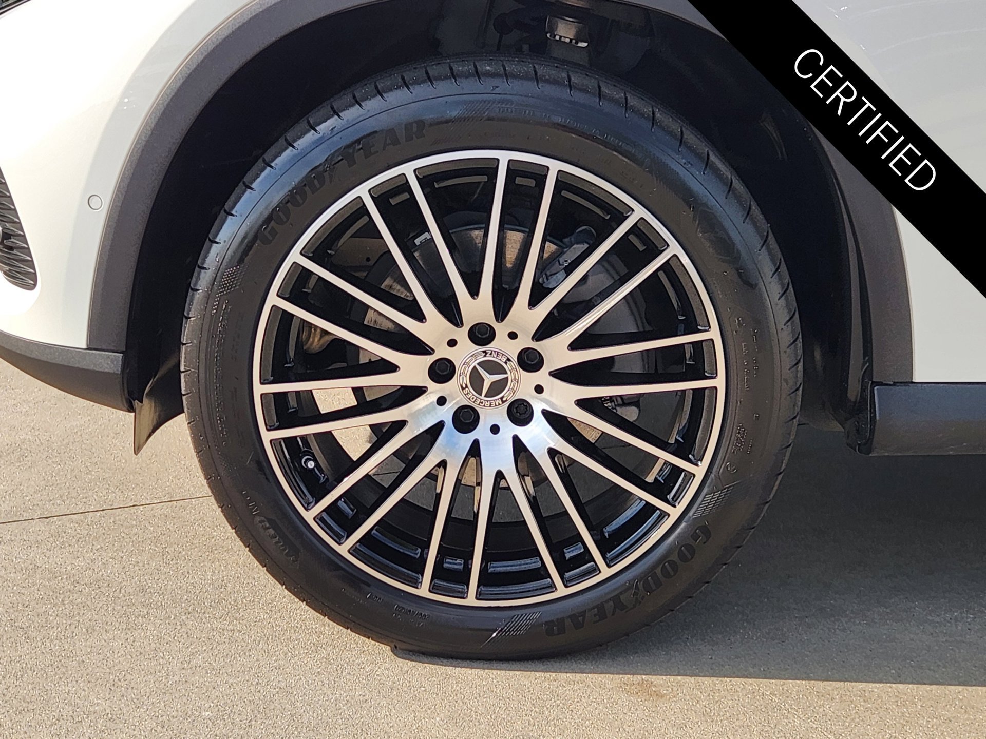 Certified 2024 Mercedes-Benz GLC 300 4MATIC image 12