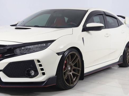 Used 2017 Honda Civic Type R image 66