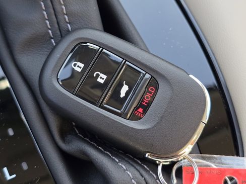 New 2026 Honda HR-V LX image 33