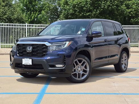 Used 2023 Honda Passport EX-L image 2