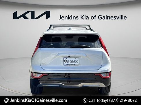 New 2026 Kia Niro Wind FWD image 4
