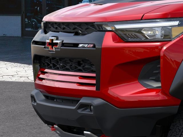 New 2026 Chevrolet Colorado ZR2 w/ Technology Package AWD/4WD image 13