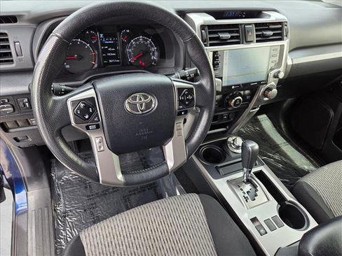 Certified 2024 Toyota 4Runner SR5 AWD/4WD image 9