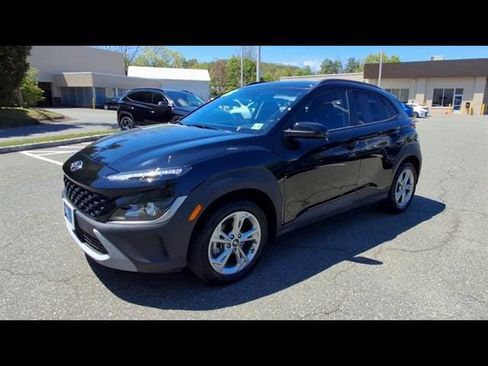 Certified 2023 Hyundai Kona SEL w/ Cargo Package AWD/4WD image 4