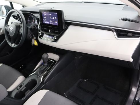 Certified 2023 Toyota Corolla LE FWD image 32