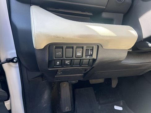 Used 2019 Subaru Ascent Limited image 22