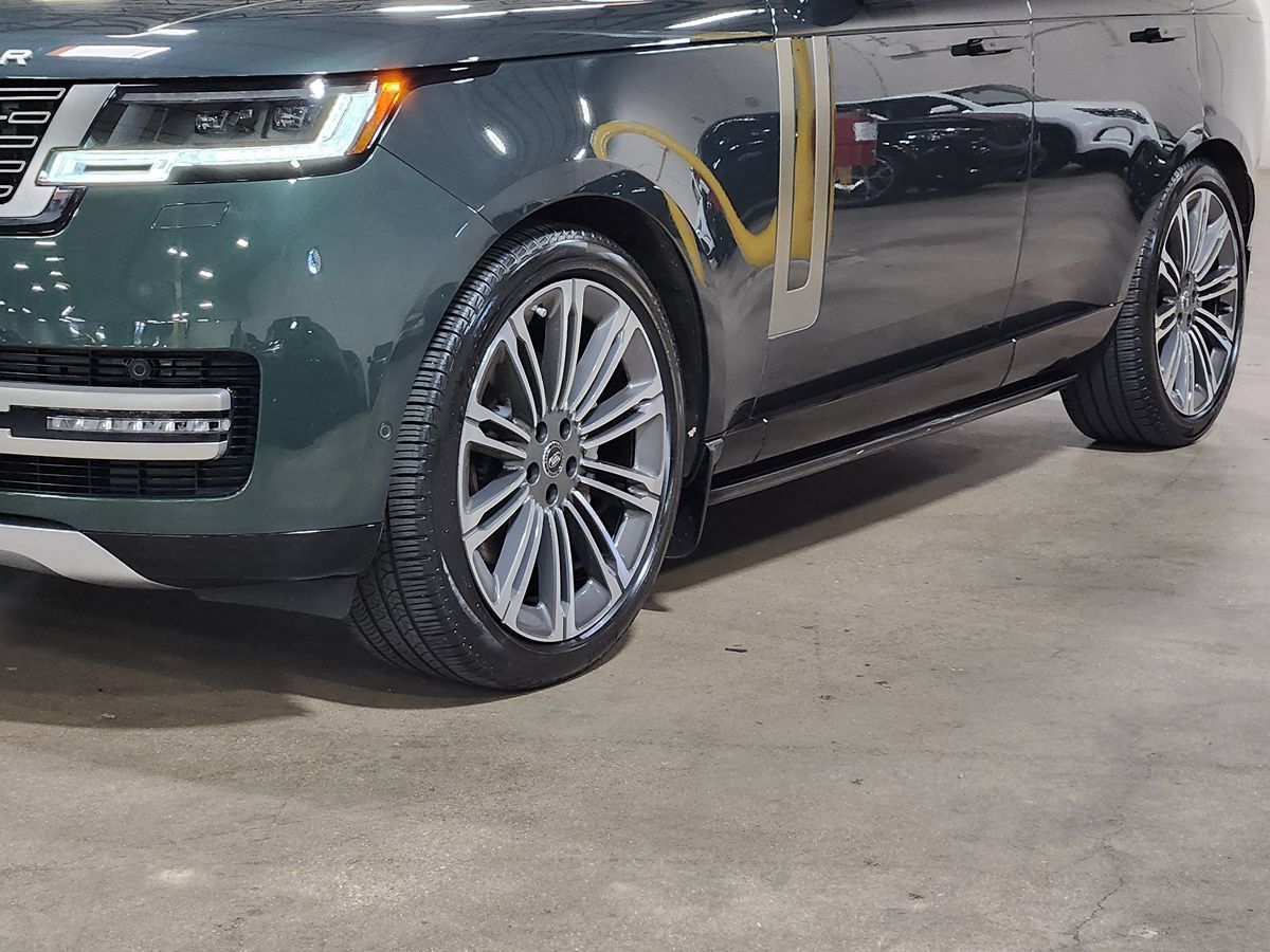 Used 2023 Land Rover Range Rover SE AWD/4WD image 17