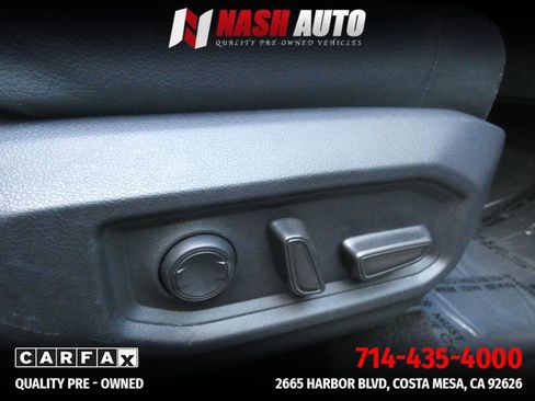 Used 2024 Toyota Tundra Limited AWD/4WD image 38