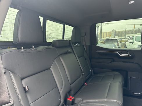 Used 2024 GMC Sierra 1500 SLT w/ SLT Premium Plus Package image 24