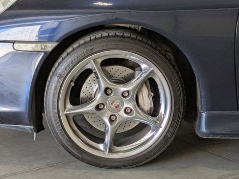 Used 2003 Porsche 911 Carrera 4 AWD/4WD image 13