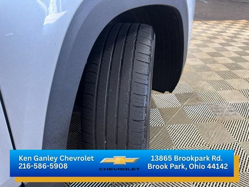 Certified 2022 GMC Terrain SLT AWD/4WD image 28