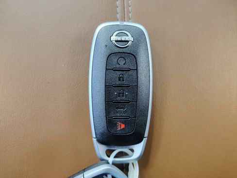 Certified 2024 Nissan Pathfinder Platinum w/ Cargo Package image 35