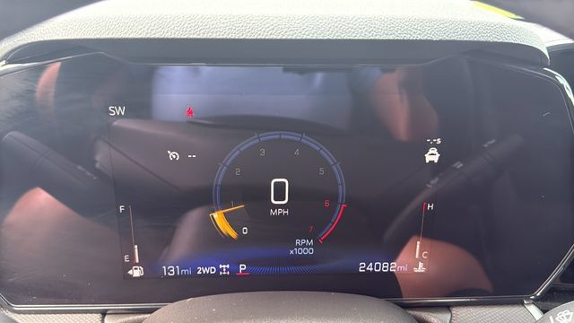 Used 2025 Chevrolet TrailBlazer LT AWD/4WD image 15