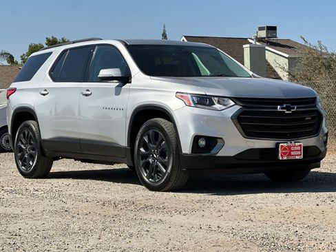 Used 2020 Chevrolet Traverse RS FWD image 10