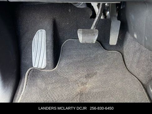 Used 2020 Chrysler Pacifica Touring-L w/ Premium Audio Group image 26