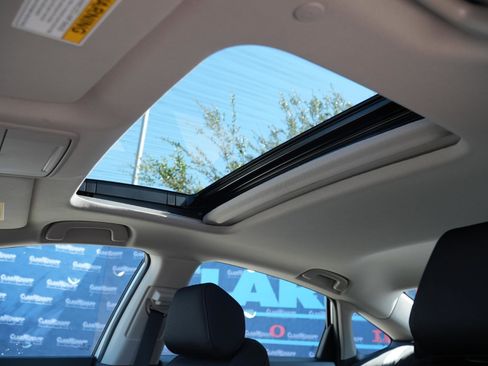 Used 2025 Honda Accord SE image 17