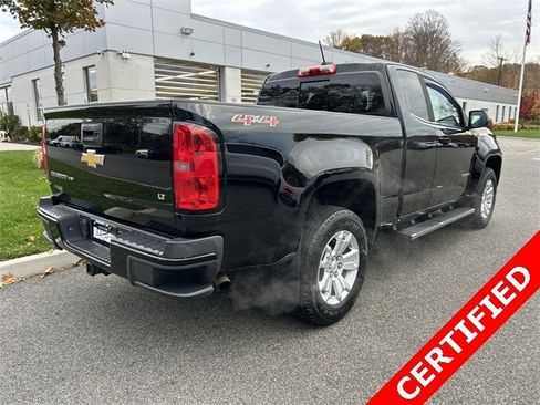 Used 2017 Chevrolet Colorado LT w/ LT Convenience Package image 8