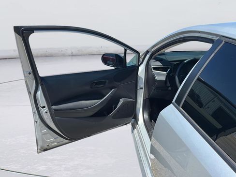 Used 2023 Toyota Corolla LE FWD image 20