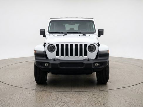 Used 2025 Jeep Wrangler Sport S AWD/4WD image 2