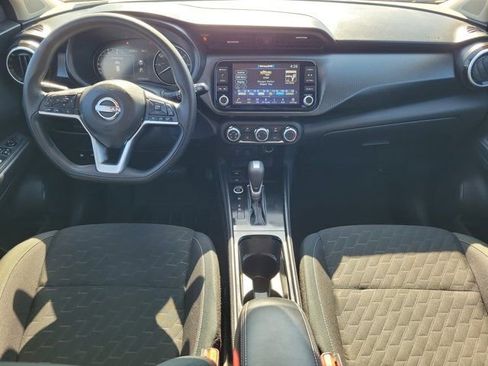 Certified 2024 Nissan Kicks SV FWD image 18