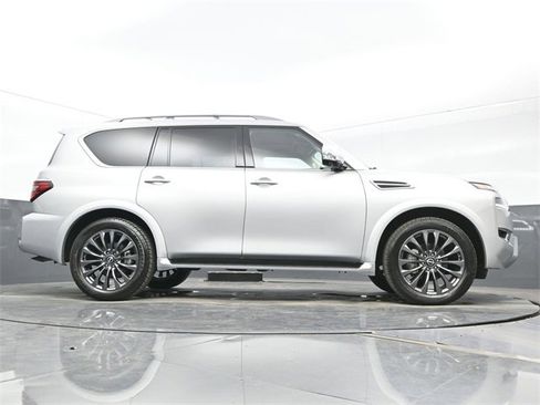 Used 2024 Nissan Armada Platinum w/ Captain's Chairs Package image 26