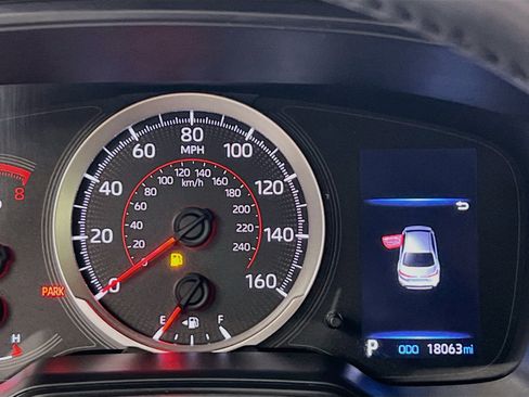Used 2022 Toyota Corolla SE FWD image 22
