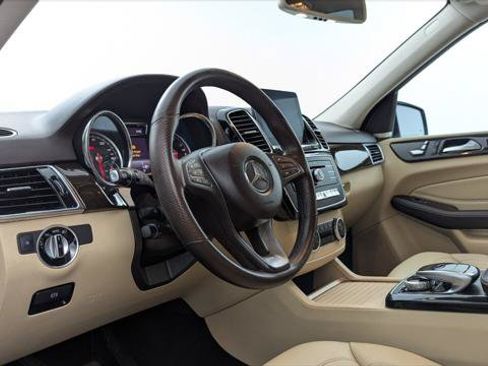 Used 2018 Mercedes-Benz GLE 350 w/ Premium 1 Package image 24