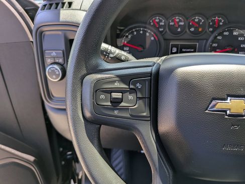 Used 2025 Chevrolet Silverado 1500 Custom RWD image 28