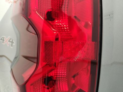 Used 2025 Chevrolet Colorado W/T w/ WT Custom Package image 22