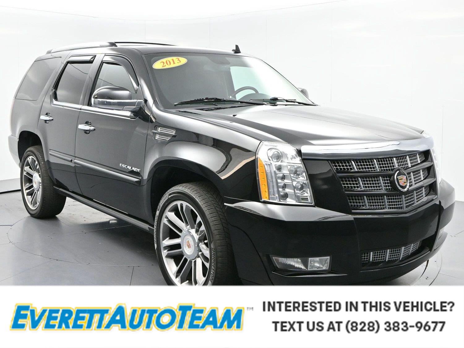 Used 2013 Cadillac Escalade Premium AWD/4WD image 1