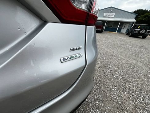 Used 2015 Ford Fusion SE w/ Equipment Group 202A FWD image 26