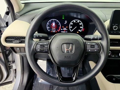 Used 2023 Honda HR-V LX image 13