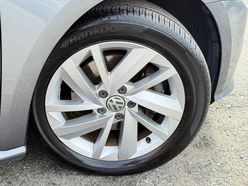 Used 2018 Volkswagen Passat 2.0T SE image 86