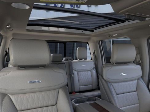 New 2026 Ford F350 Platinum w/ Platinum Plus Package image 23