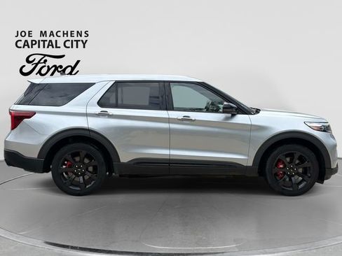Used 2022 Ford Explorer ST w/ Equipment Group 401A AWD/4WD image 3