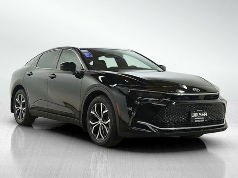 Used 2025 Toyota Crown XLE image 7