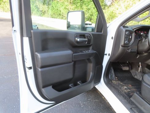 New 2025 Chevrolet Silverado 2500 W/T w/ WT Convenience Package image 19