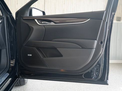 Used 2013 Cadillac XTS Luxury w/ Driver Awareness Package FWD image 32