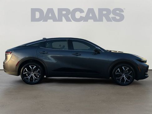 Used 2023 Toyota Crown XLE image 8