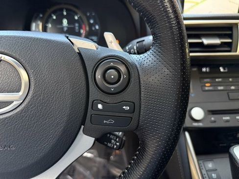 Used 2016 Lexus IS 350 image 13