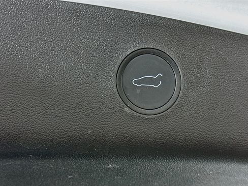Used 2021 Tesla Model 3 Performance AWD/4WD image 29
